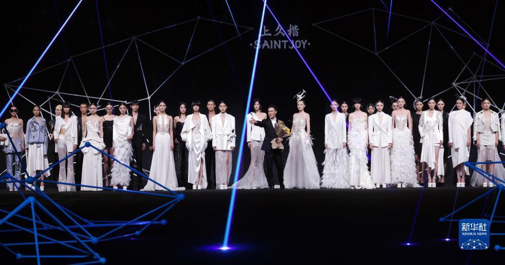 hga010新版下载